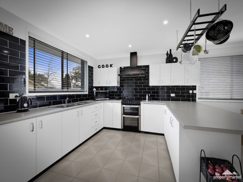 12 Ahina Avenue, Halekulani NSW 2262