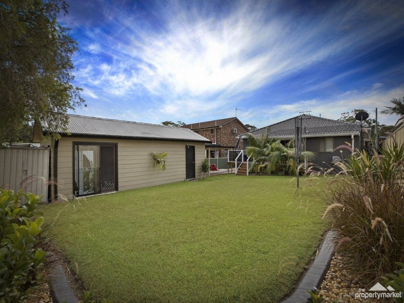 12 Ahina Avenue, Halekulani NSW 2262