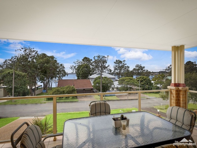 60 Kullaroo Road, Summerland Point NSW 2259