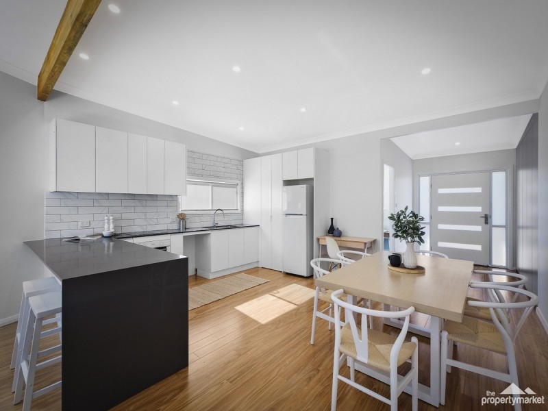 17 Summerland Road, Summerland Point NSW 2259