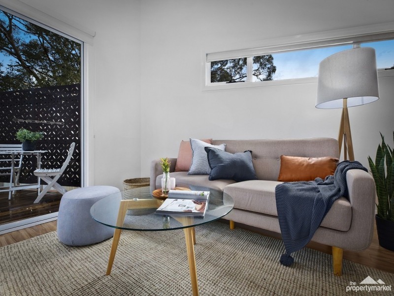 17 Summerland Road, Summerland Point NSW 2259