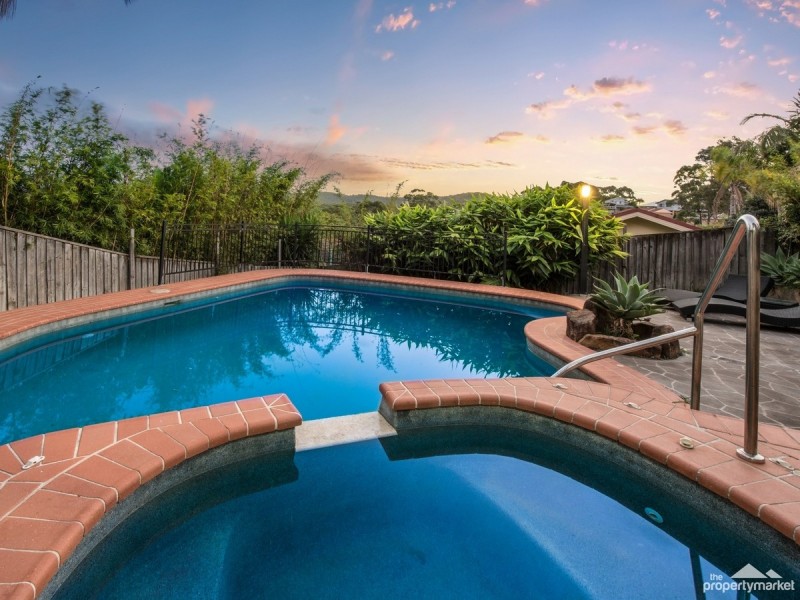 4 Appletree Close, Glenning Valley NSW 2261