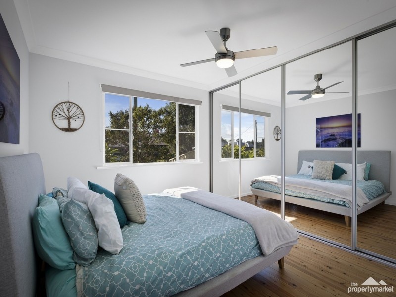 1 Barnard Crescent, Toukley NSW 2263