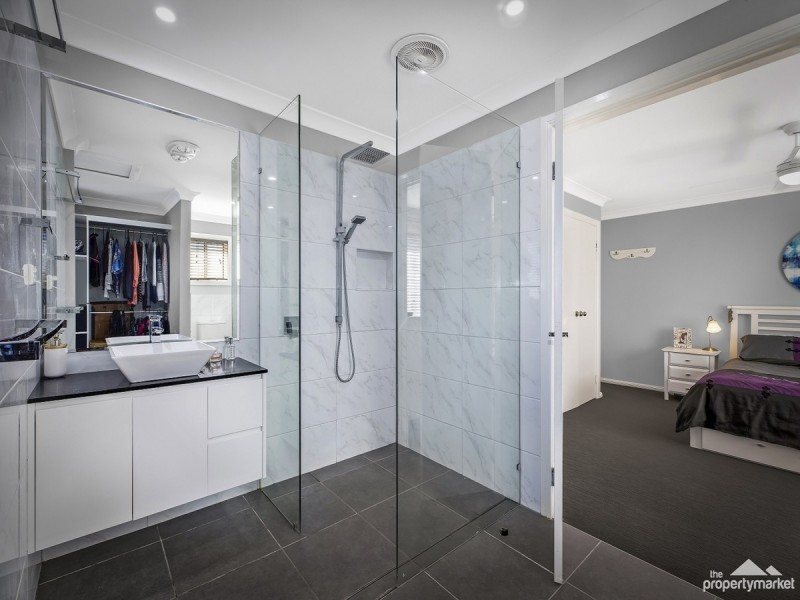 70 Yeramba Road, Summerland Point NSW 2259