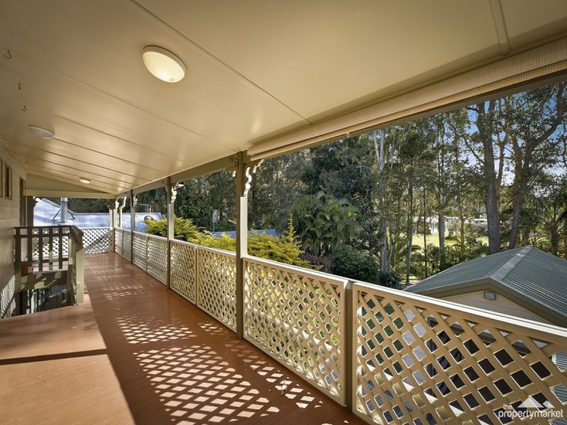 8 Cudgee Avenue, Summerland Point NSW 2259