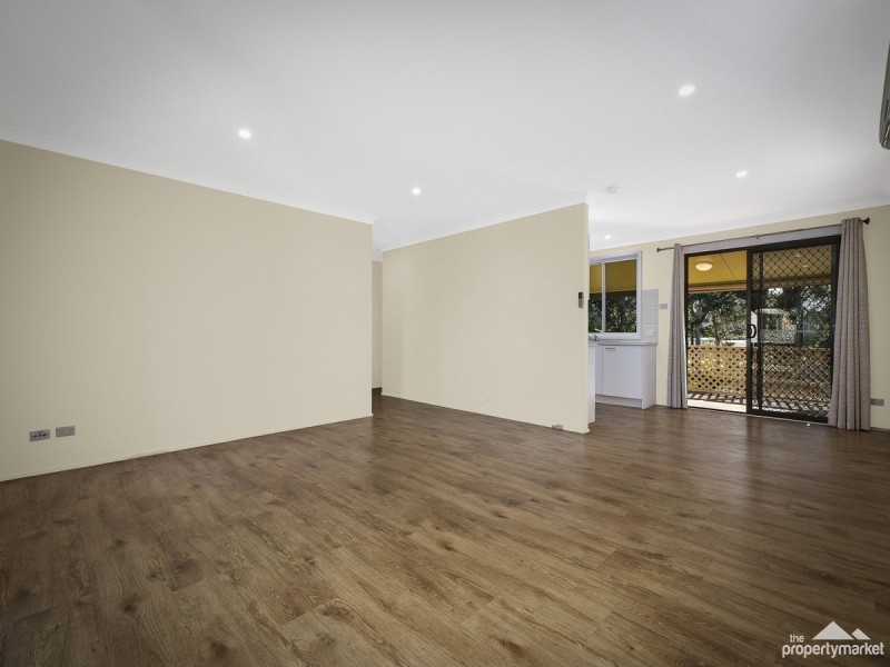8 Cudgee Avenue, Summerland Point NSW 2259