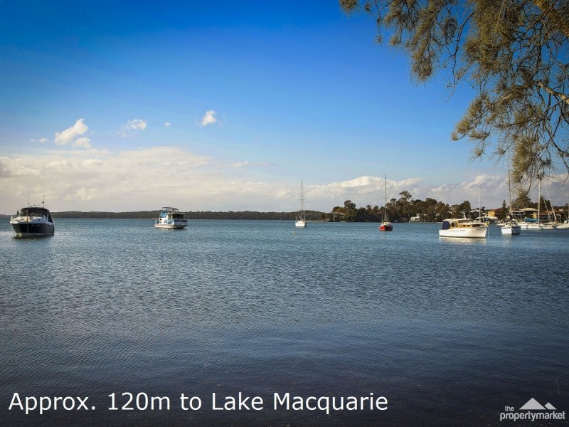 8 Cudgee Avenue, Summerland Point NSW 2259