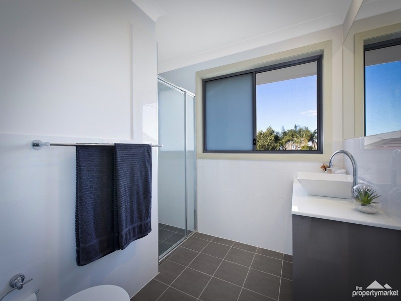 2/16 North Road, Wyong NSW 2259