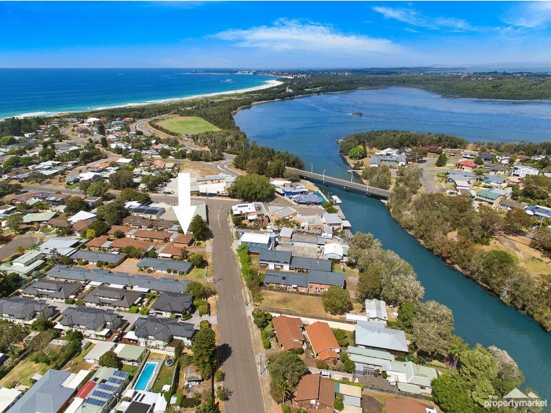 8/10-12 Lake Street, Budgewoi NSW 2262