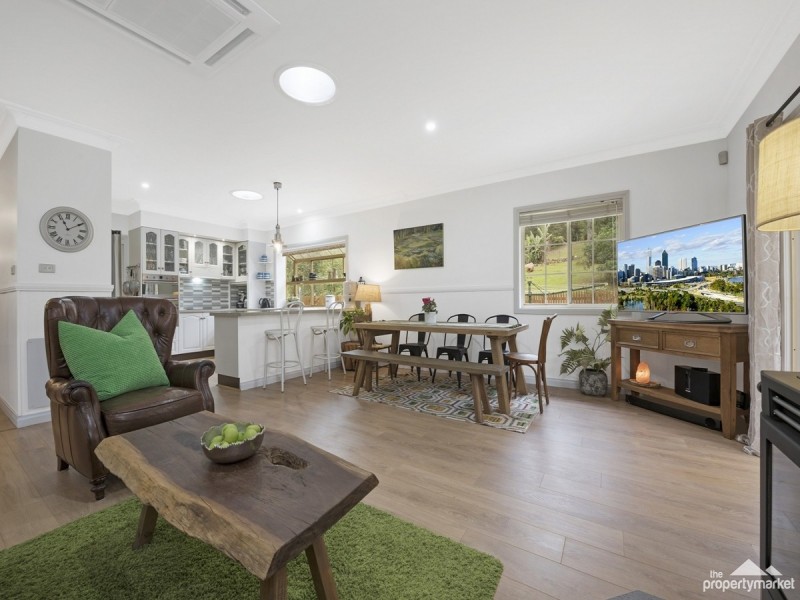 190 Glenning Road, Glenning Valley NSW 2261