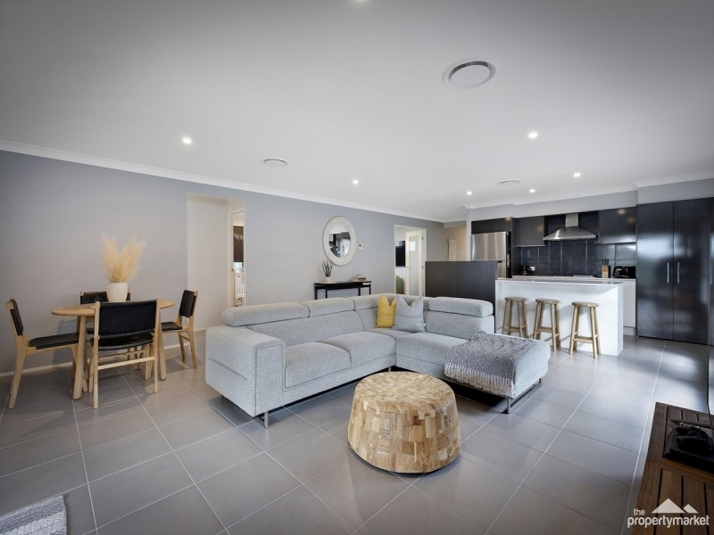 43a Gordon Avenue, Summerland Point NSW 2259