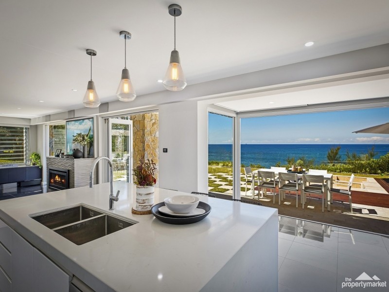 4 Roslyn Place, Noraville NSW 2263