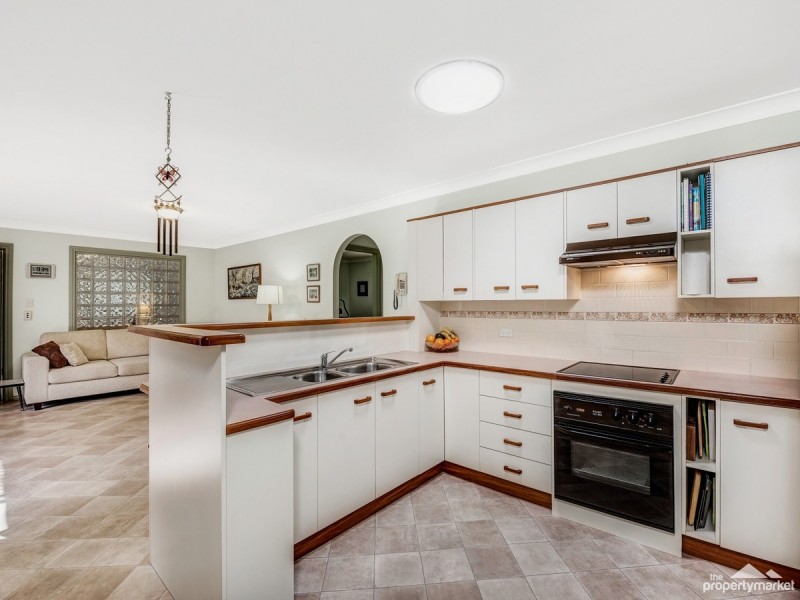 41 Bomaderry Crescent, Glenning Valley NSW 2261