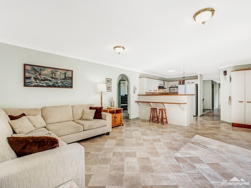 41 Bomaderry Crescent, Glenning Valley NSW 2261