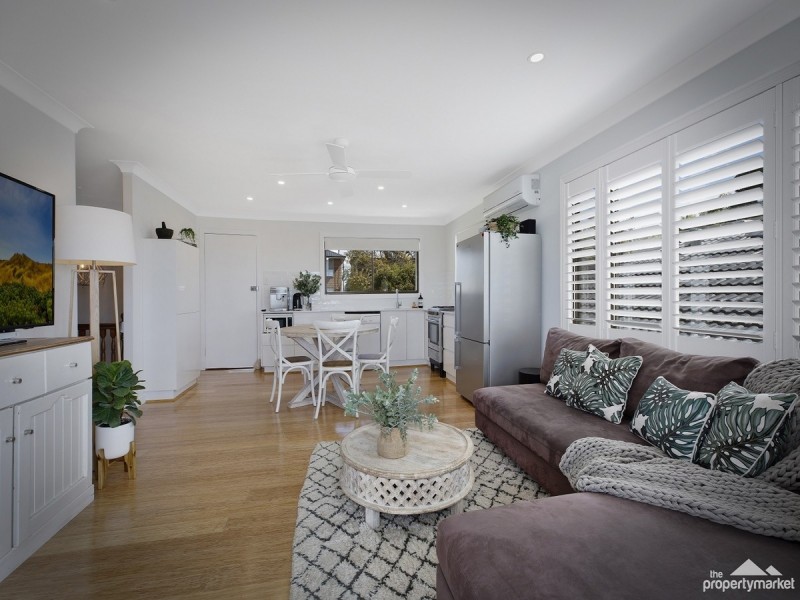 14 Woodlawn Drive, Budgewoi NSW 2262