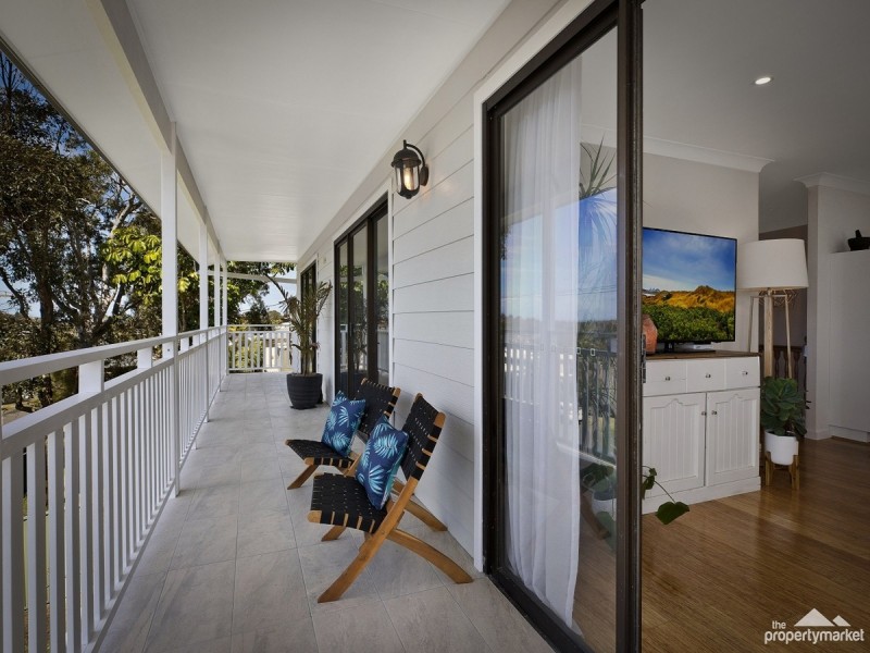 14 Woodlawn Drive, Budgewoi NSW 2262