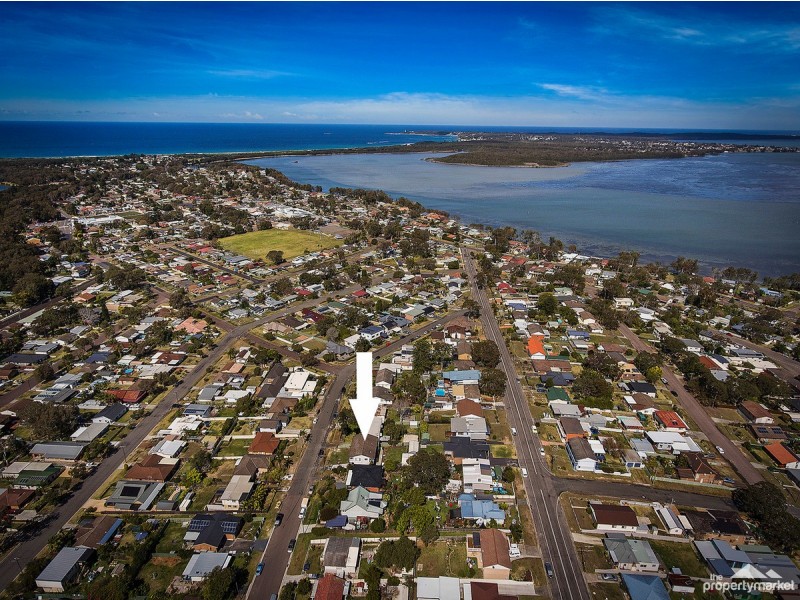 14 Woodlawn Drive, Budgewoi NSW 2262