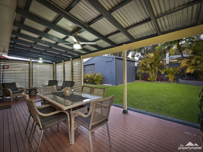 122 Cams Boulevard, Summerland Point NSW 2259