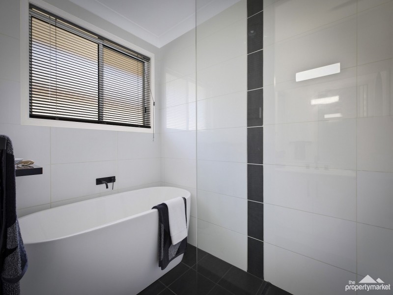 10 Monica Grove, Mardi NSW 2259