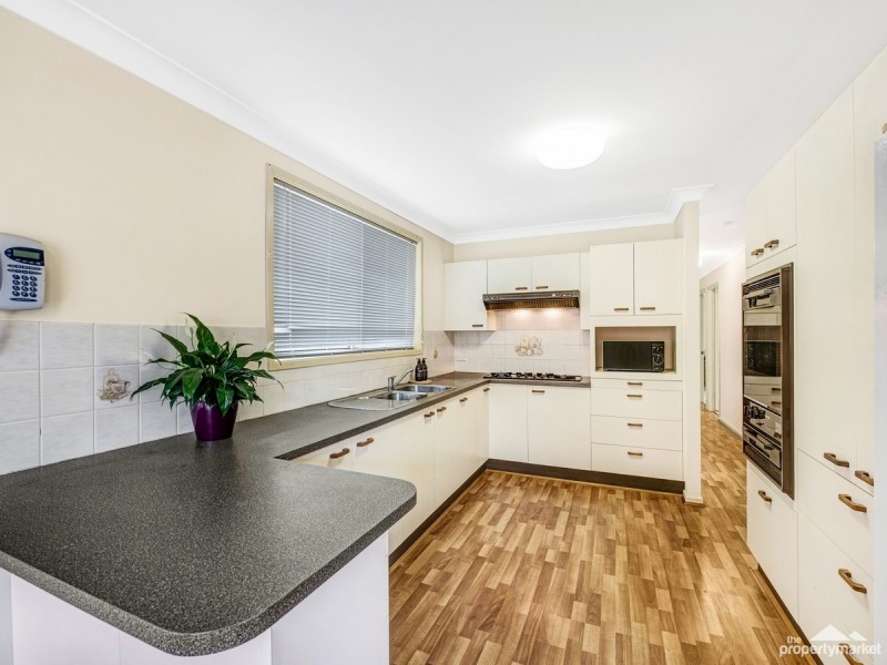 20 Lakedge Avenue, Berkeley Vale NSW 2261