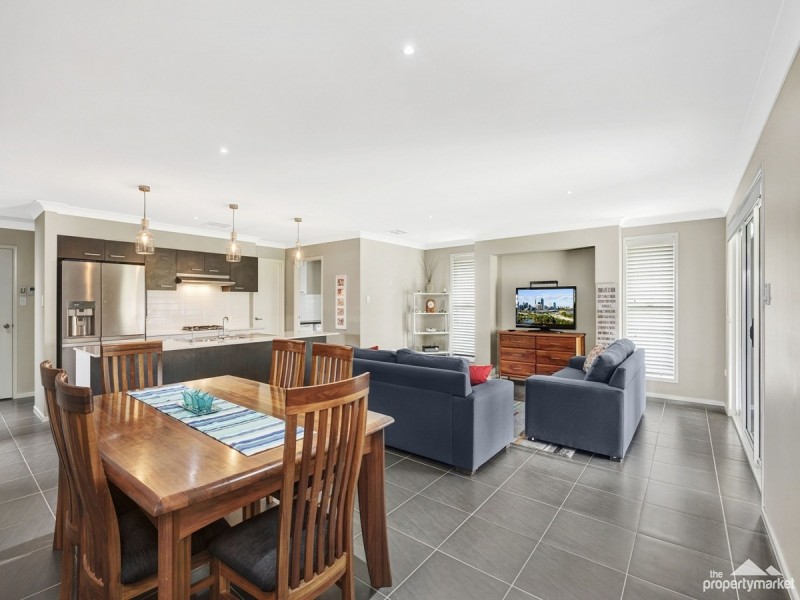 13 Seawind Terrace, Berkeley Vale NSW 2261