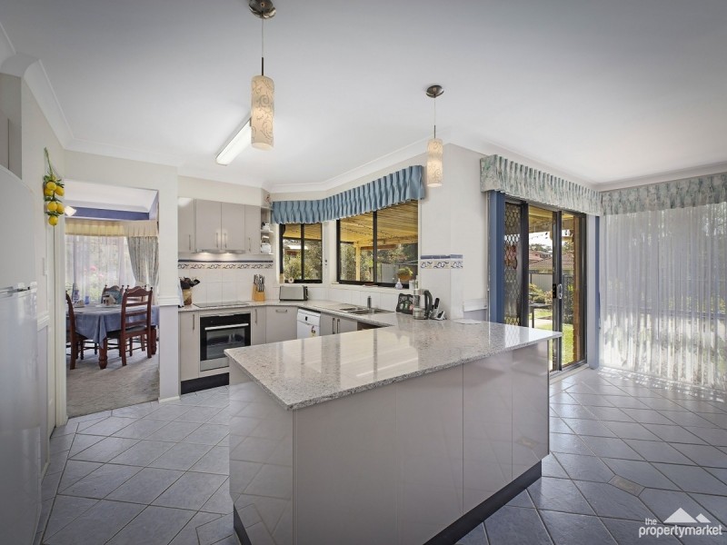 5 Linmar Close, Gwandalan NSW 2259