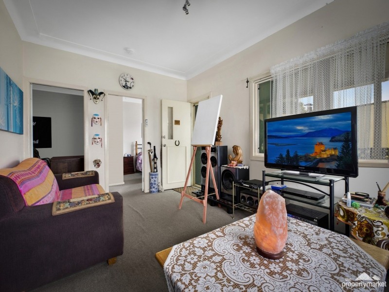 2 Rhodin Drive, Long Jetty NSW 2261