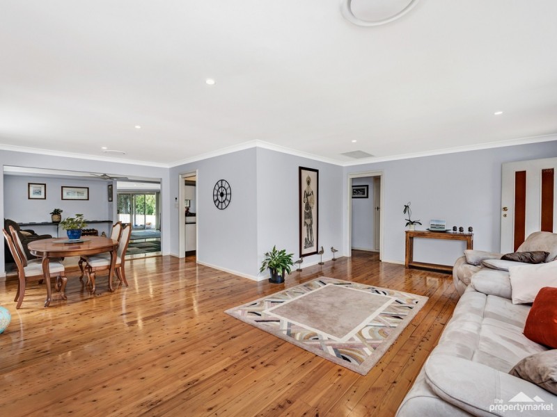 207 Lakedge Avenue, Berkeley Vale NSW 2261