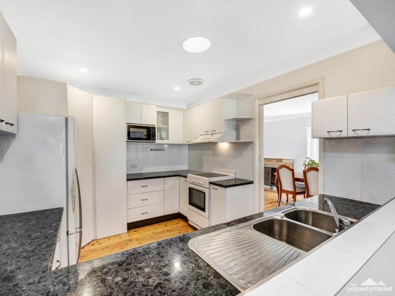 207 Lakedge Avenue, Berkeley Vale NSW 2261