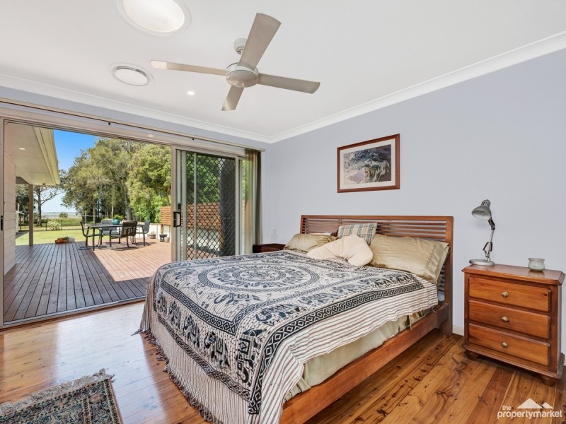 207 Lakedge Avenue, Berkeley Vale NSW 2261
