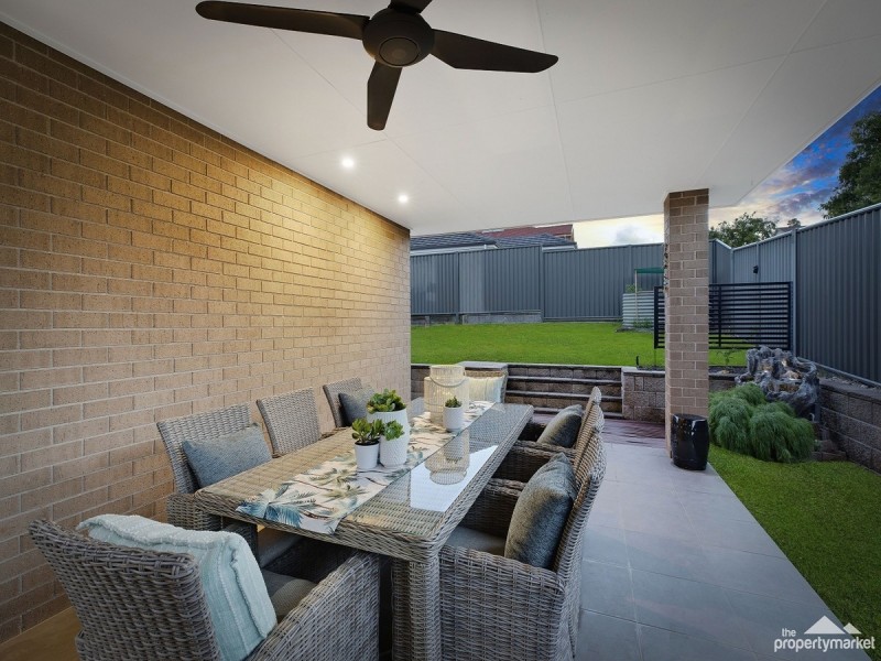 8 Fairlight Circuit, Mardi NSW 2259