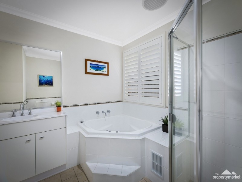 11 Riveroak Drive, Mardi NSW 2259