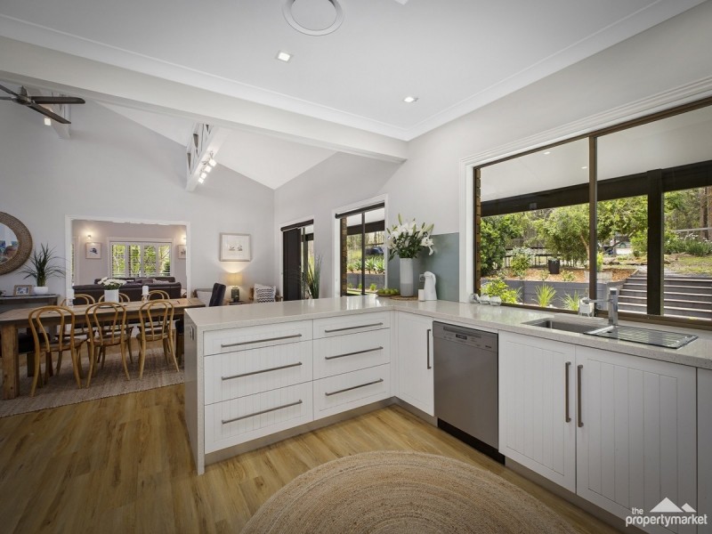 24 Treelands Drive, Jilliby NSW 2259