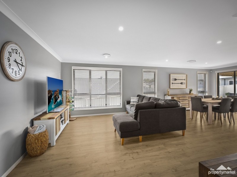 46 Fairwater Drive, Gwandalan NSW 2259