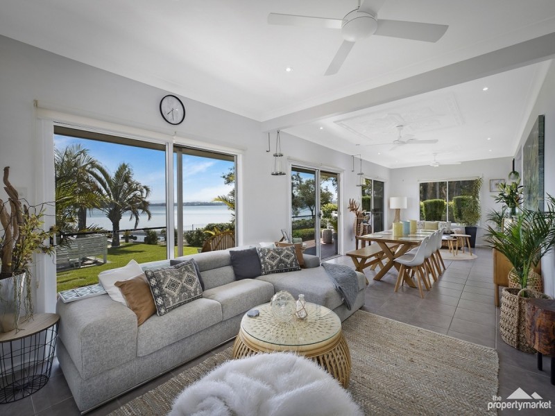 58 Gordon Avenue, Summerland Point NSW 2259