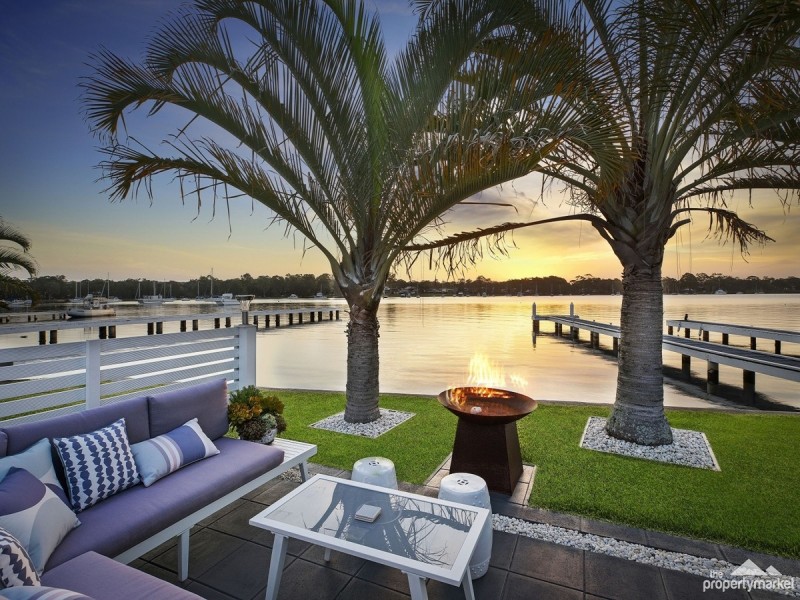 58 Gordon Avenue, Summerland Point NSW 2259