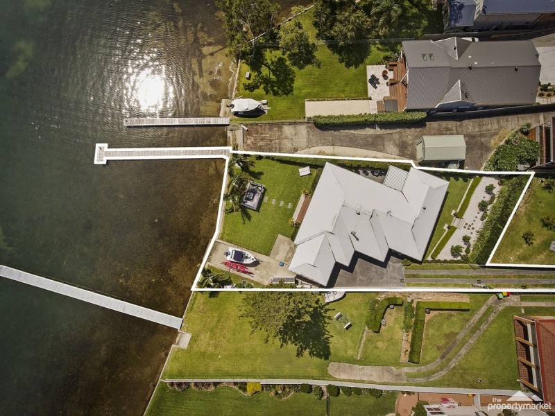 58 Gordon Avenue, Summerland Point NSW 2259