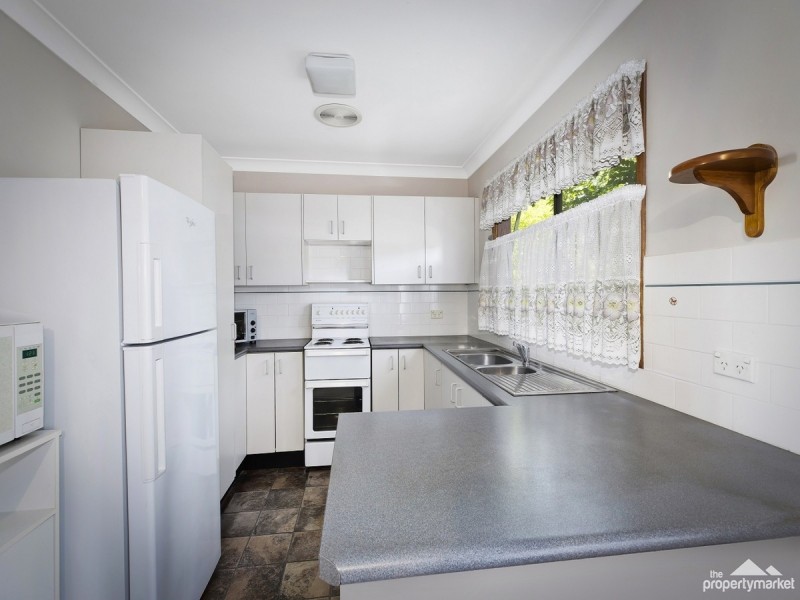 16 Vista Road, Sunshine NSW 2264