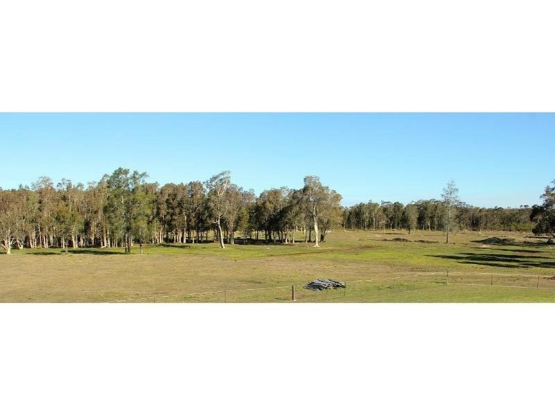 71 Warner Avenue, Tuggerawong NSW 2259