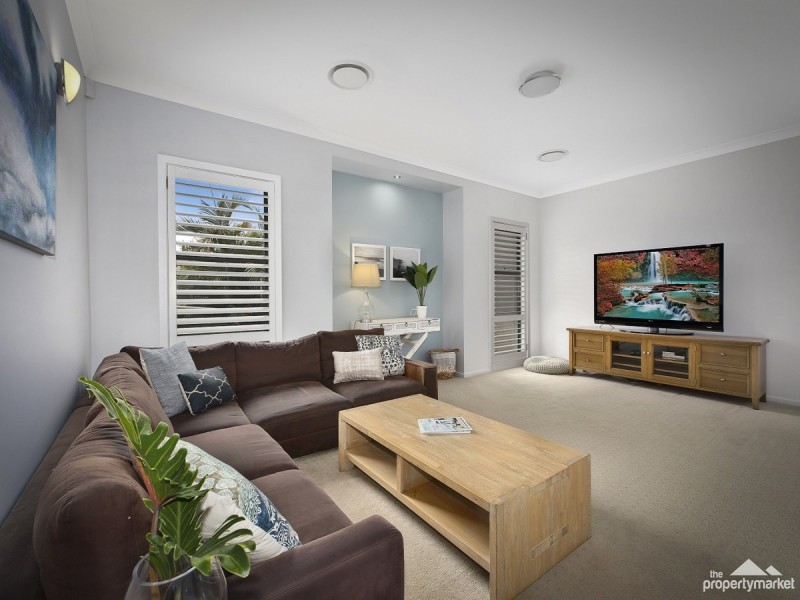 30 Gordon Avenue, Summerland Point NSW 2259