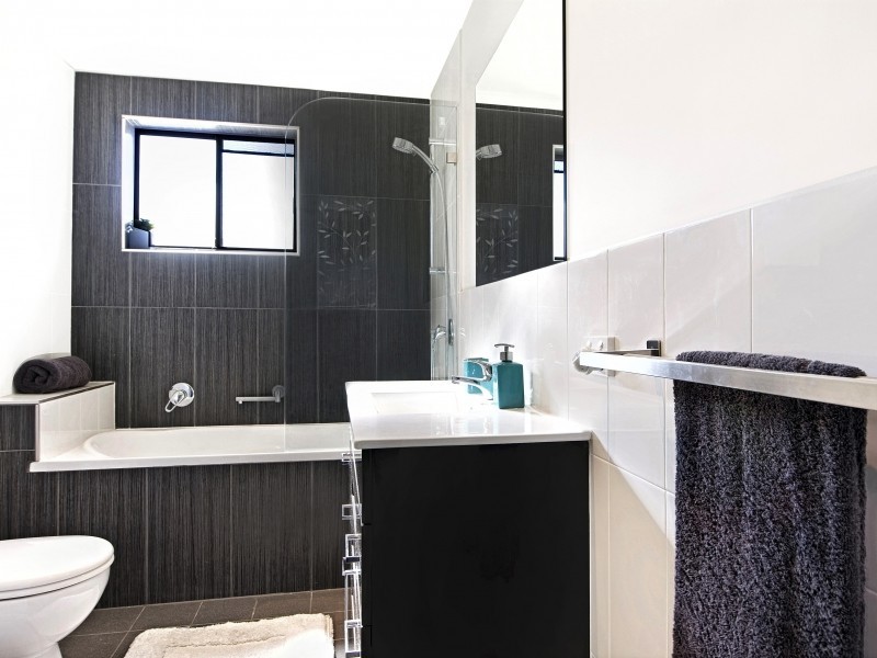 8 Adelaide Street, Killarney Vale NSW 2261