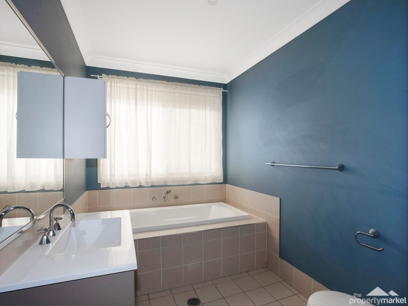 18 Yellow Rose Terrace, Hamlyn Terrace NSW 2259