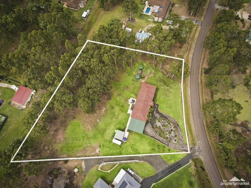 4 Burlington Avenue, Jilliby NSW 2259