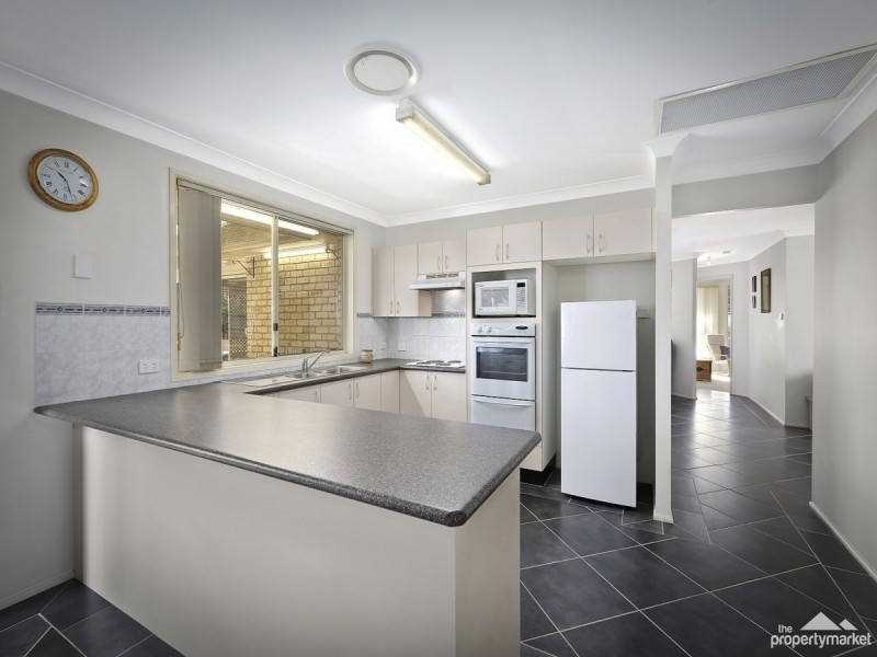 135 Brittania Drive, Watanobbi NSW 2259