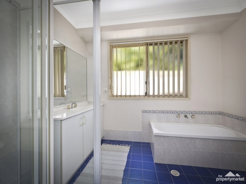 135 Brittania Drive, Watanobbi NSW 2259