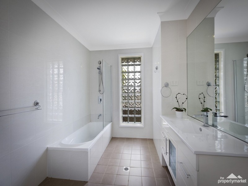 214 Stanley Street, Kanwal NSW 2259