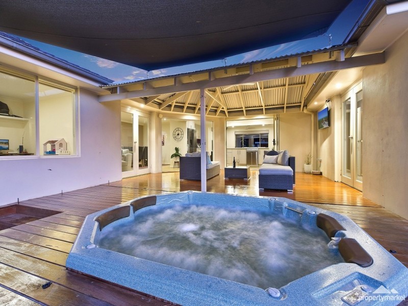 214 Stanley Street, Kanwal NSW 2259