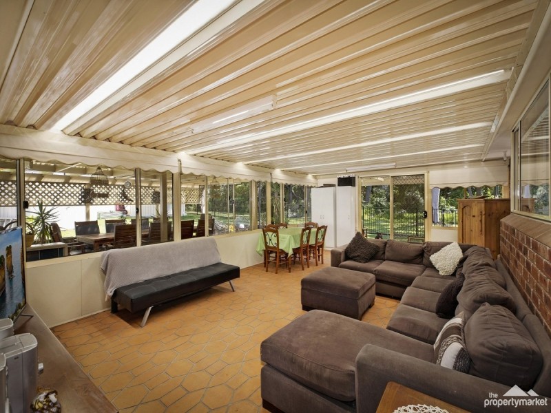 12 Anchorage Circle, Summerland Point NSW 2259