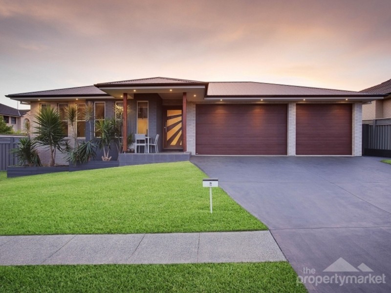 2 Windward Crescent, Gwandalan NSW 2259