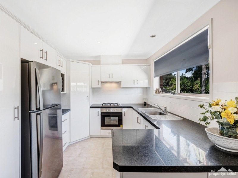 326 Lakedge Avenue, Berkeley Vale NSW 2261